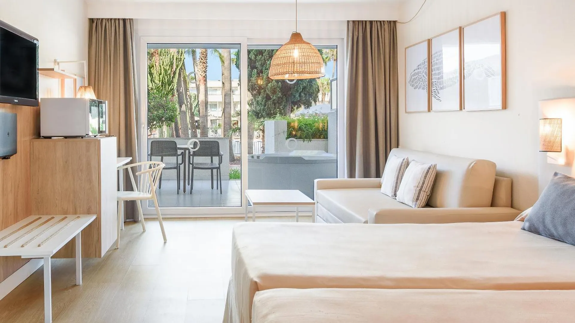 Fergus Club Palmanova Park Hotel 4*, Palma Nova (Mallorca) Spain